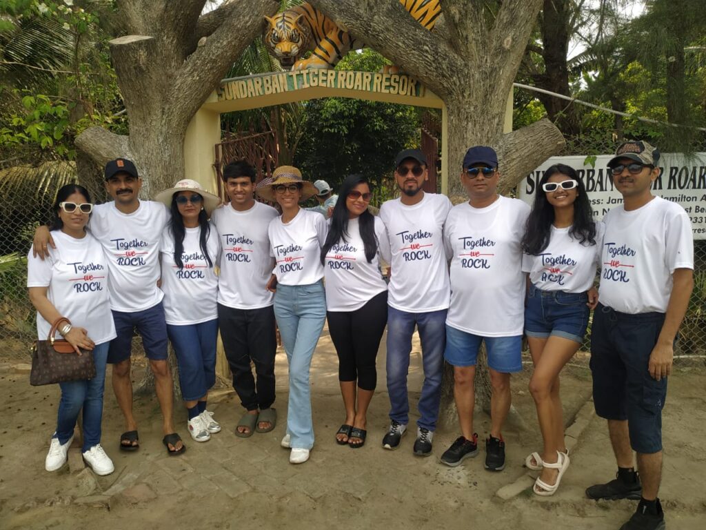 Guests exploring Sundarban tour from Kolkata with guide